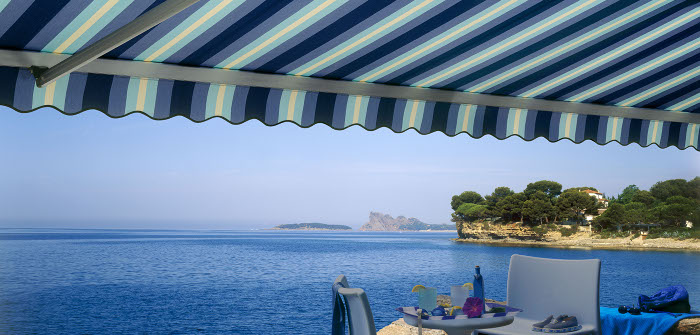 Store d'ext&eacute;rieur toile ray&eacute;e